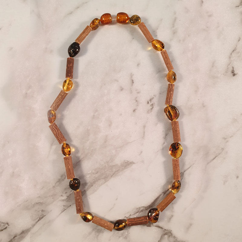 Green Baltic Amber and Hazelwood Necklace - The Beaded Bub